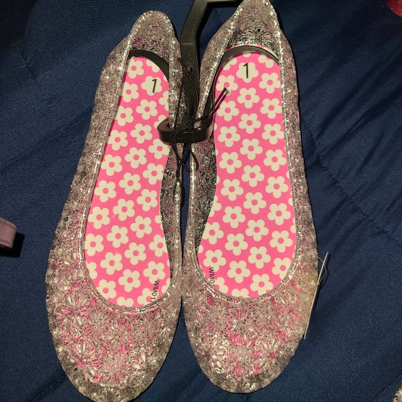 girls jelly shoes size 1